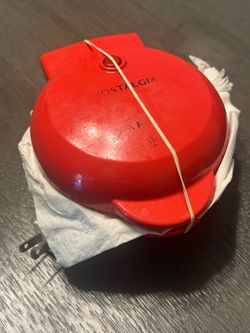 Waffle maker