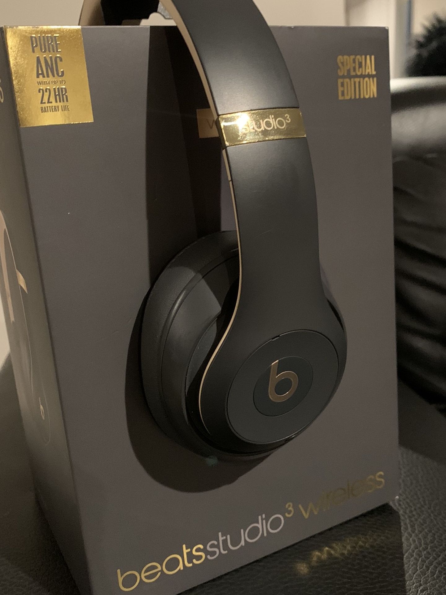 Beats Studio 3 Wireless (The Skyline Collection: Shadow Gray)