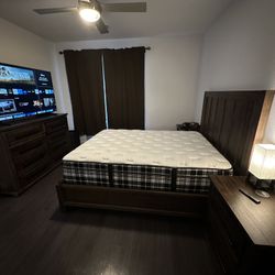 Bedroom Set 