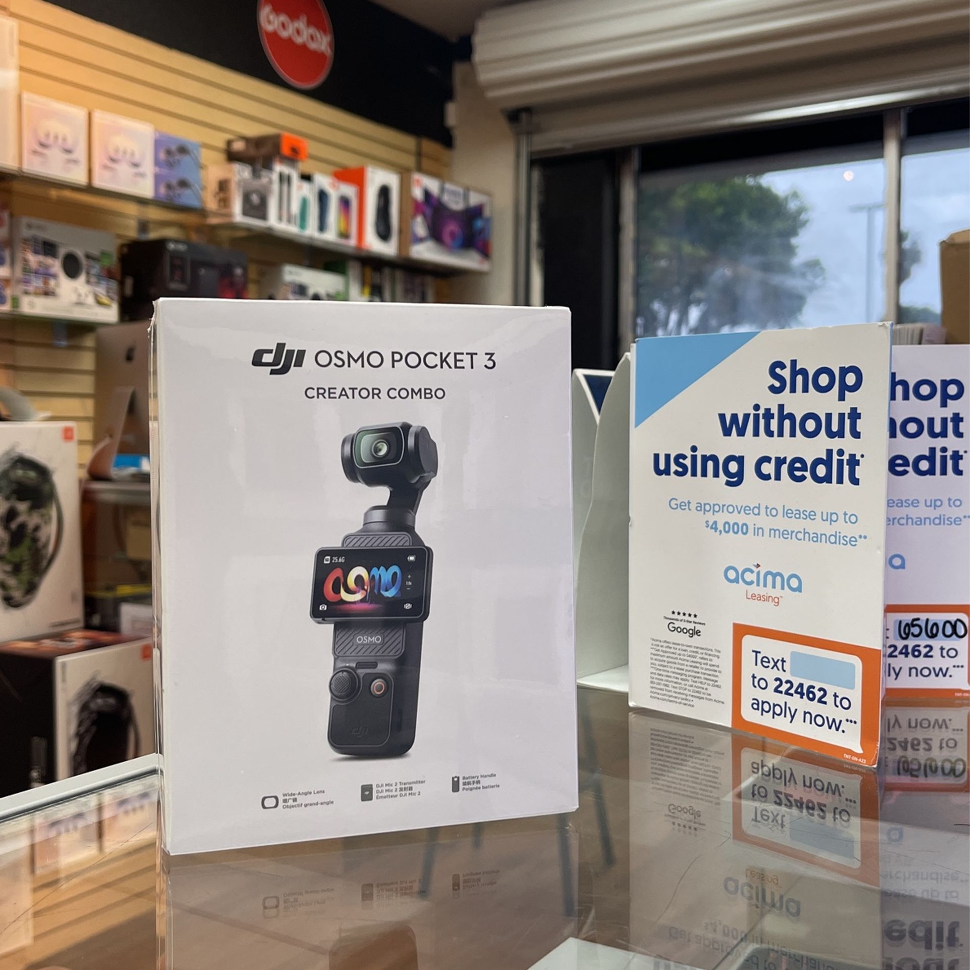 DJI Osmo Pocket 3 Creator Combo