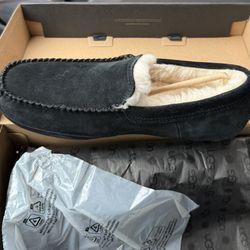 Ugg Linscot Slipper (NEW)