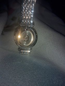 Pandora spinning watch
