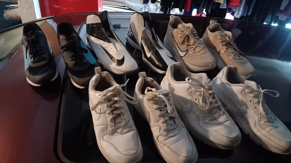 There Are 5 Pairs Of Shoes Priced Differently See Description