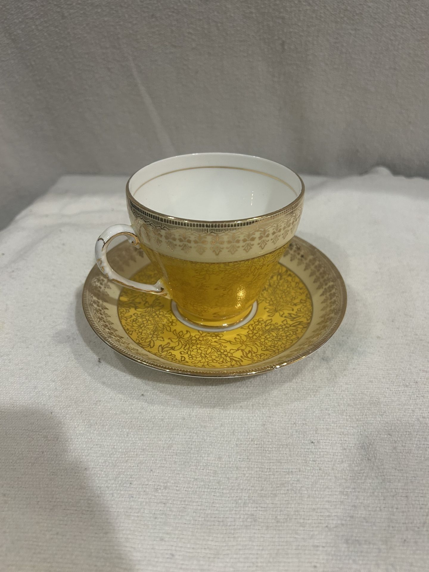 Royal Grafton Fine Bone China Cup & Saucer 1950's.