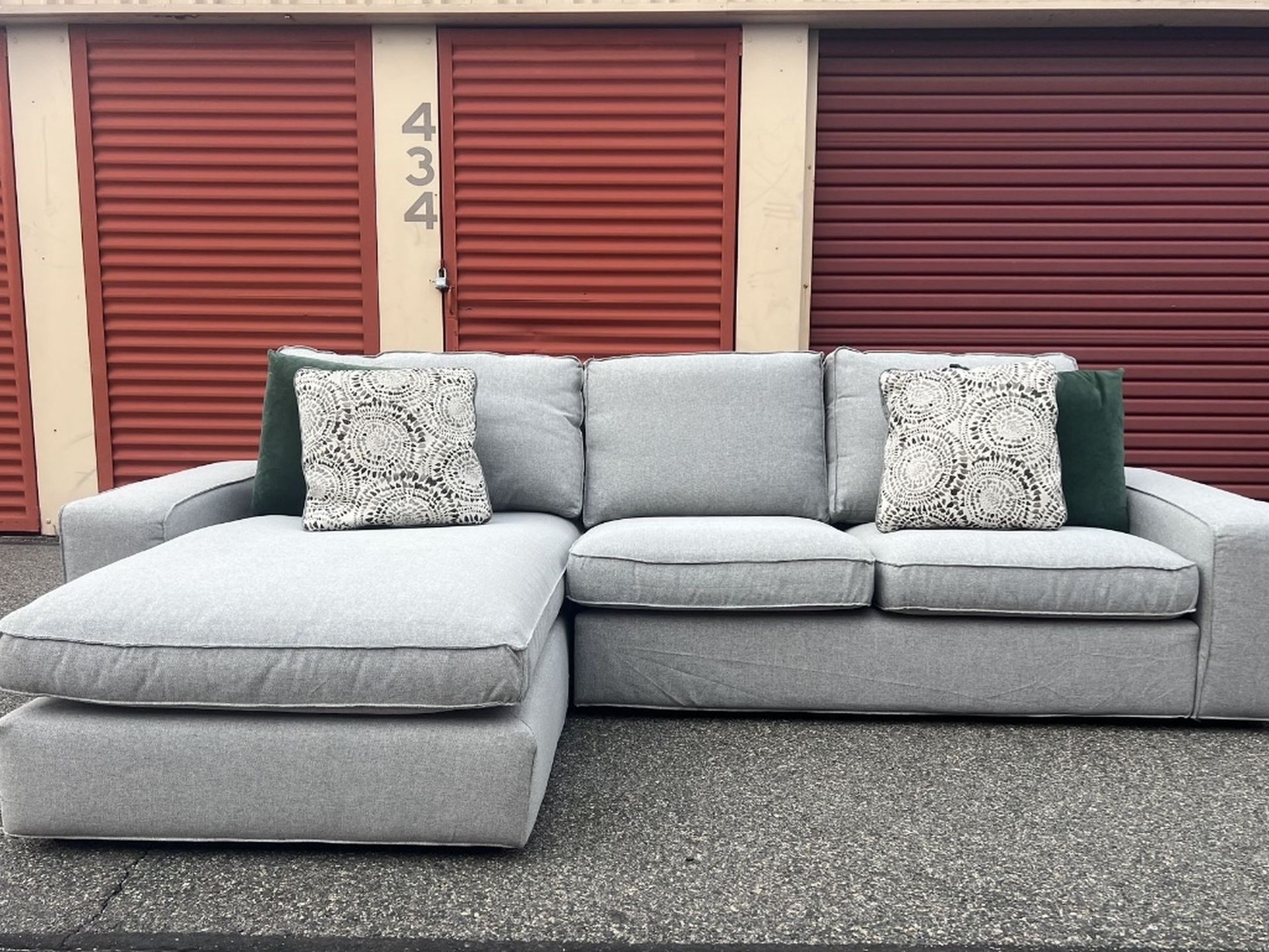 Like new Ikea Kivik sectional sofa couch