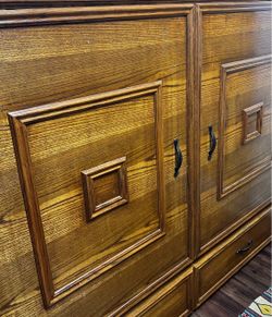 Murphy bed