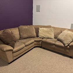 Free Couch 