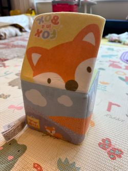 Baby GUND Fox in a Box – Animated Plush Peek-a-Boo Toy w/ Music