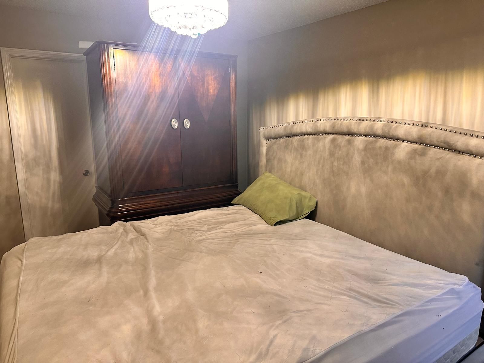 King Bed With Mattress Good Condition 