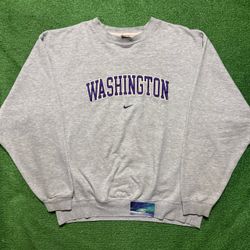 Vintage Washington Huskies Nike Center Swoosh Crewneck X-Large Pre-Owned