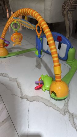Tummy time toy