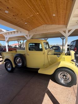 Ford Vintage Hot Rod Pickup Truck