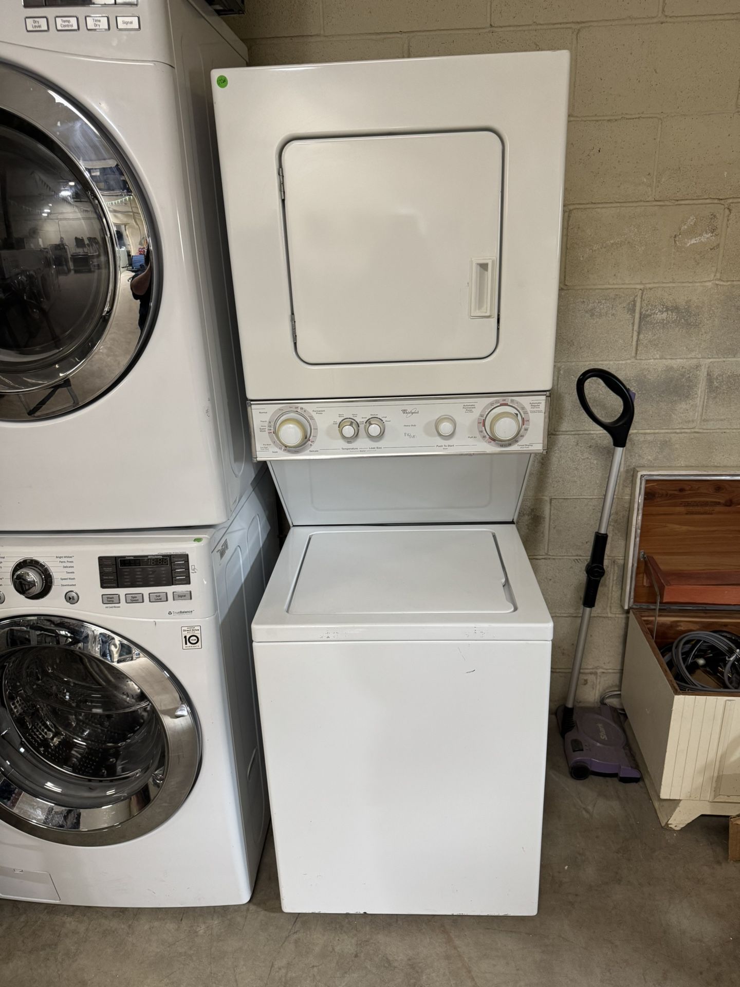 Whirlpool Stackable 24”