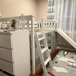 Max & Lily Low Loft Bed, Twin Bed Frame For Kids With Slide and Curtains For Bottom, White/Blue