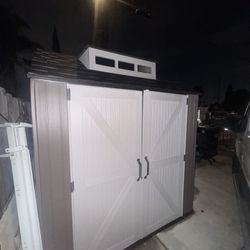 Rubbermaid Shed 