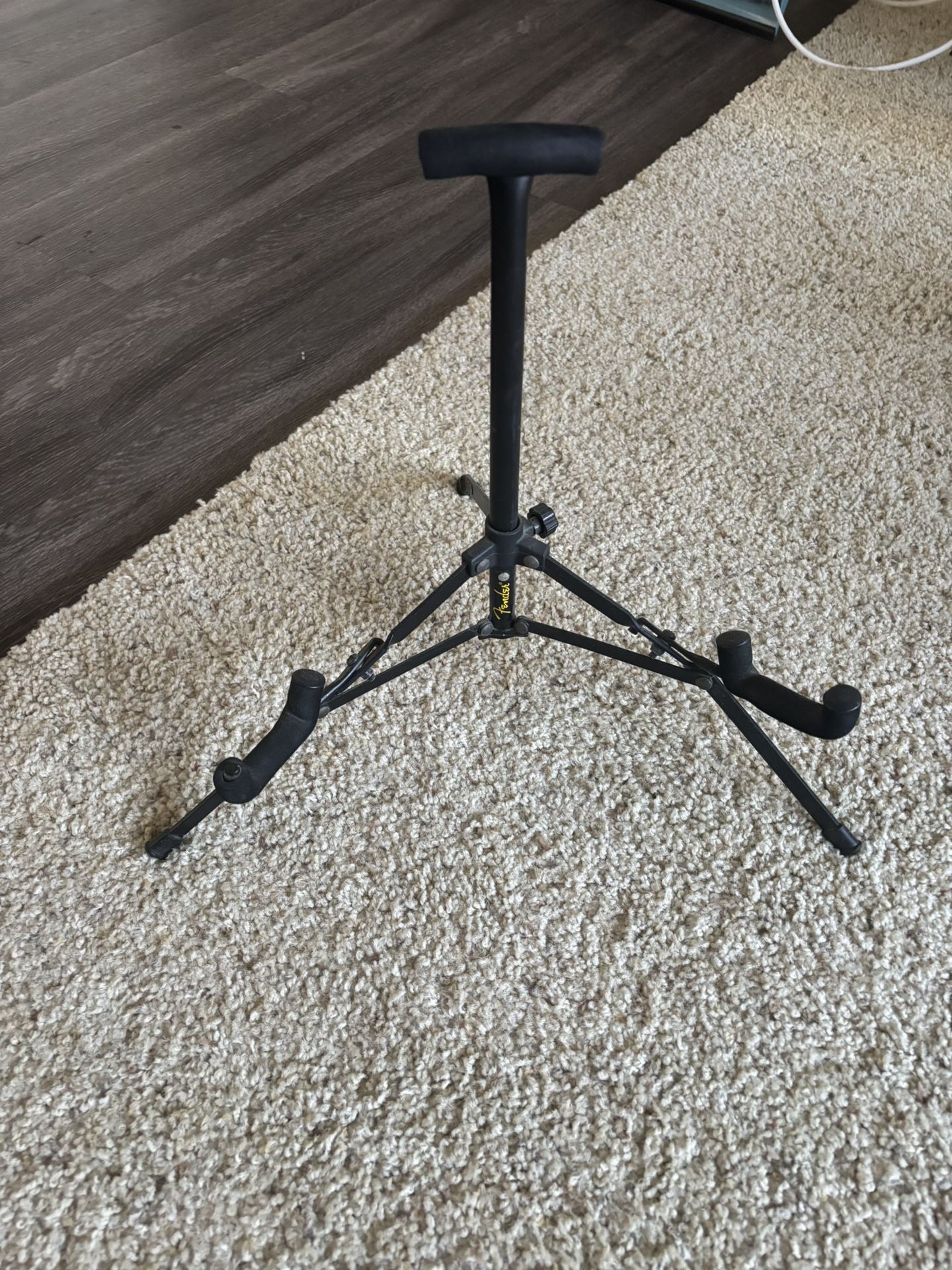 Guitar stand Fender