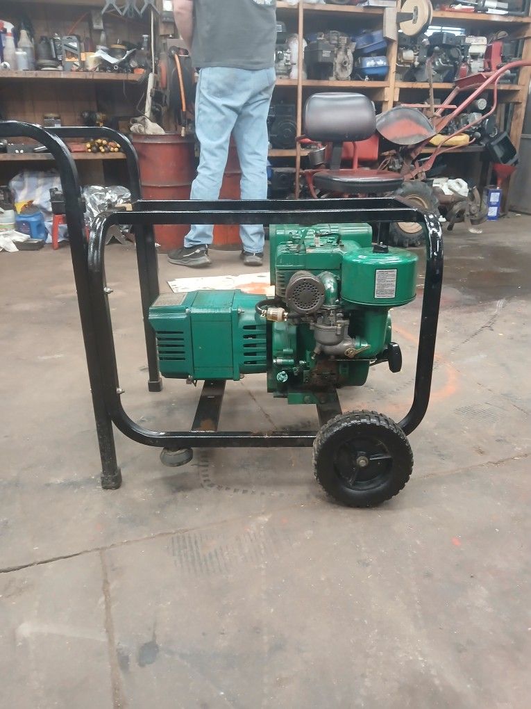 Recondition 5000 Watt Generator 