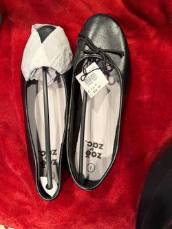 Zoe & Zac black flats size 4 in kids