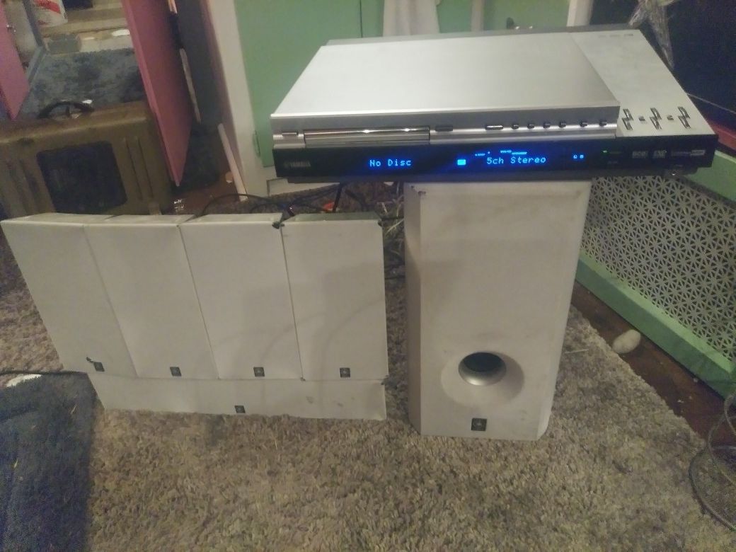 Yamaha dvx s100 home theater surround sound system