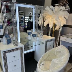 White Makeup Vanity Set 🔥 Flash SALE 🔥