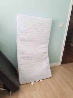 Matres for crib or toddler bed, clean