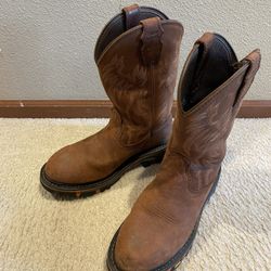 Men’s Boots Cody James ( Size 9)