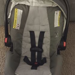 Carseat & Diapers