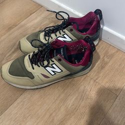 New balance shoes