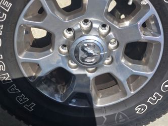 LT275/70R18 125/122R Tires and Rims