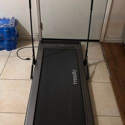 Treadly Treadmill