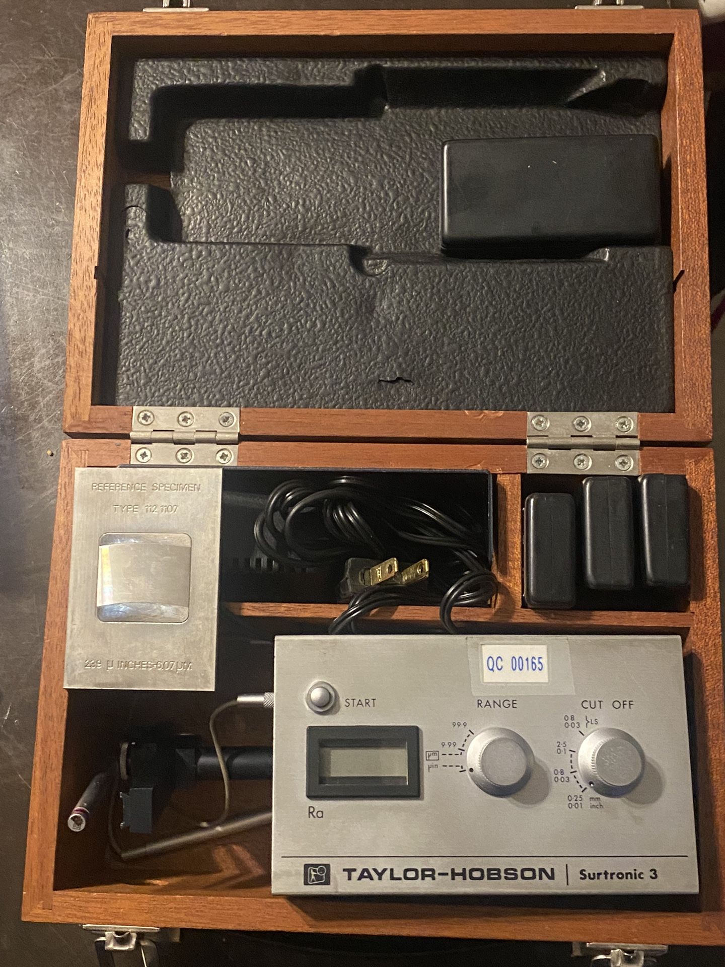 RANK TAYLOR HOBSON PARAMETER SURTRONIC 3P IN CASE