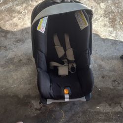 Chicco Key Fit 35 Infant Car Seat With Base 