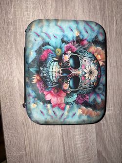 Hard shell skull storage case