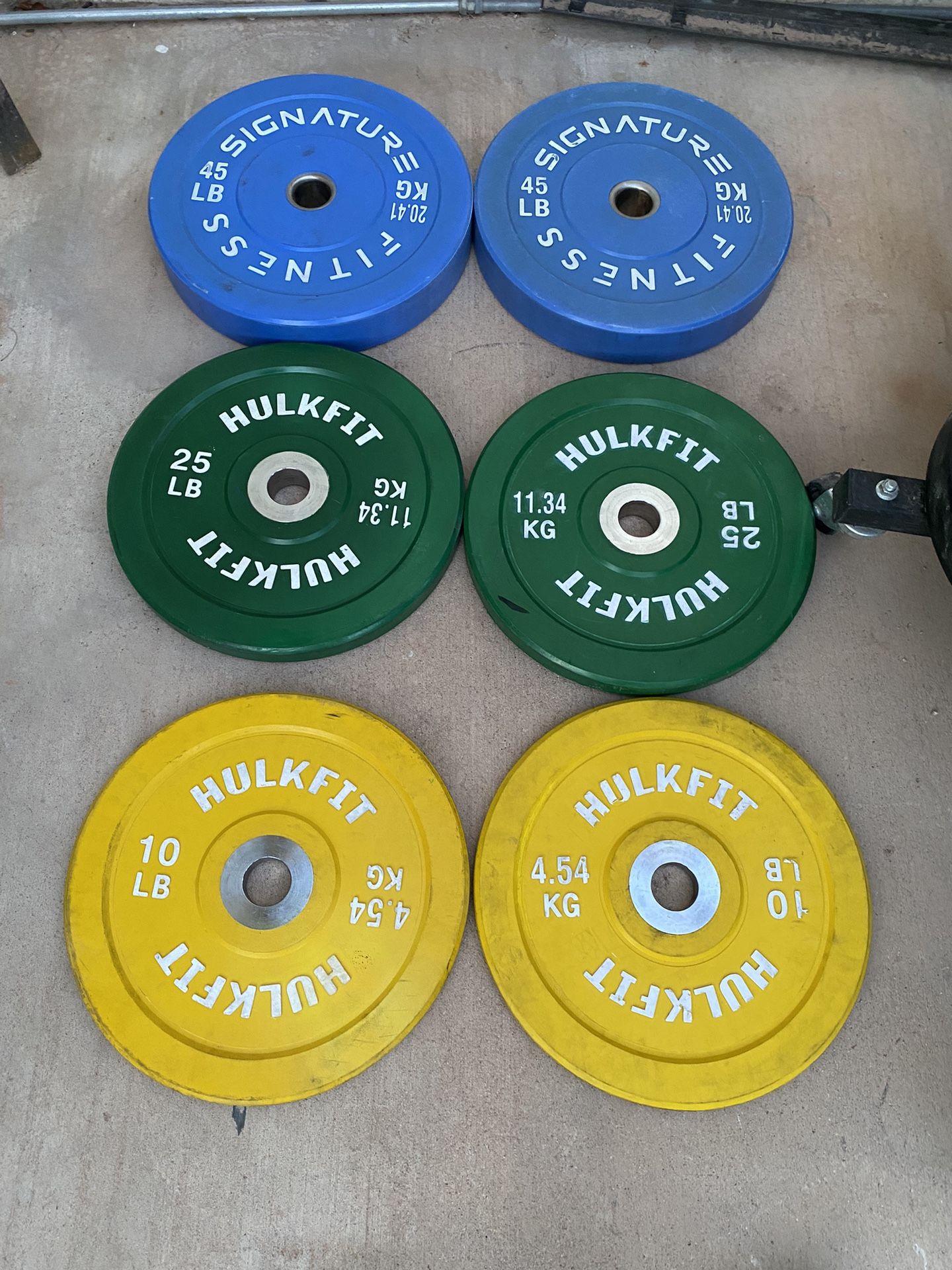160lb Olympic Bumper Plate Set Weights for Sale in Mesa, AZ OfferUp