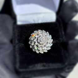 Vintage 14k white gold 2.5CTW Natural Diamond Cluster Floral Ballerina Dome Cocktail Ring sz5