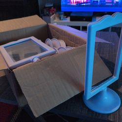 Frames White or Gold