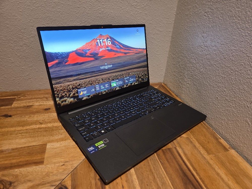 ASUS VIVOBOOK PRO 15 - Intel Core Ultra 9 With 24gb Ram - Nvidia GeForce Rtx 3050 6gb