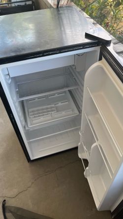 Small refrigerator