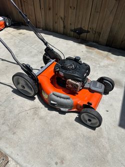 Husqvarna Big Wheel Self Propelled Mower READ DESCRIPTION