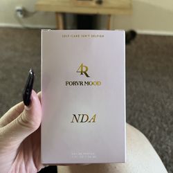 Frvr mood NDA perfume