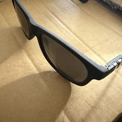 blender sunglasses