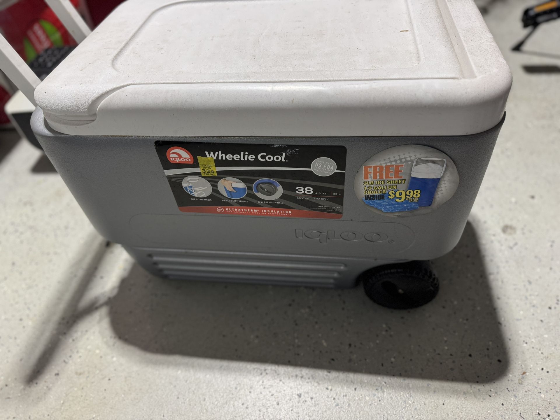 Igloo wheelie Cooler