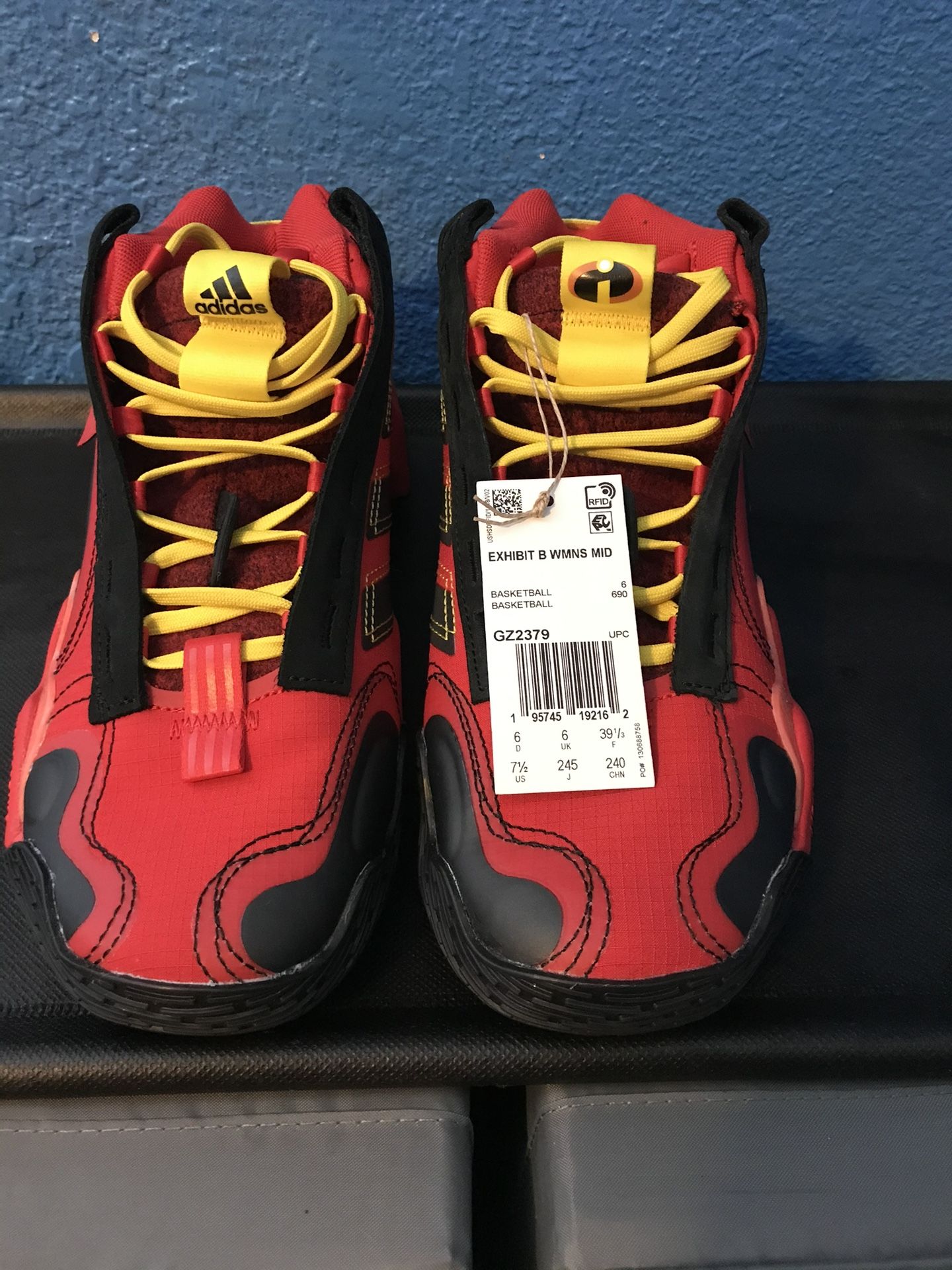 New Adidas Womens Exhibit B Candace Parker Basketball Shoe Size 7.5 Incredibles