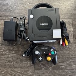 Nintendo GameCube Console Bundle w/ Controller, Cables & Memory Card