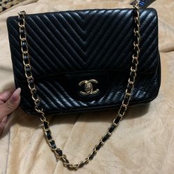 Black Purse 