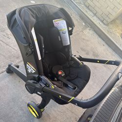 Doona Stroller 