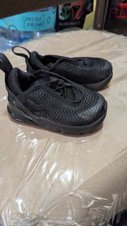 Air Max toddlers size 6C