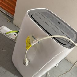 14000 btu portable air conditioner . 
