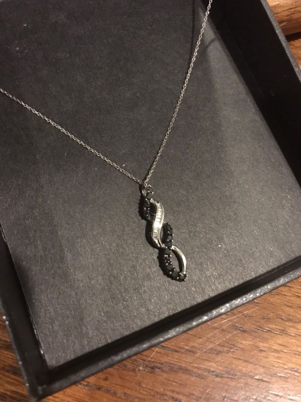 Diamond necklace (1/3) ct. - Kay’s Jewlery
