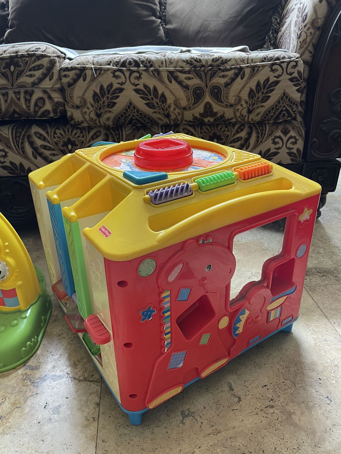 Fisher-Price Peek-A-Blocks Incrediblock